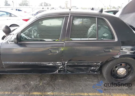 2011 Ford Crown Victoria Police Interceptor из США, поврежденный, VIN 2FABP7BV4BX169809